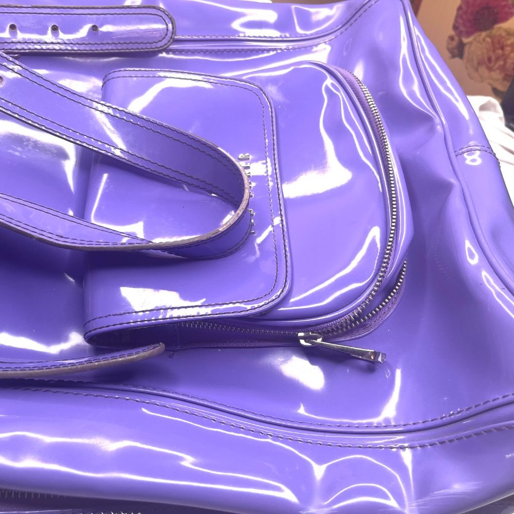 Ted Baker Lilac Patent Leather Handbag – Vintage 2000s – Excellent Condition - Picture 12 of 12